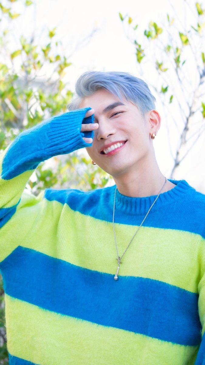 ">苏帕西·宗澈瓦(mew),1991年2月21日出生于泰国暖武里府,泰国男演员