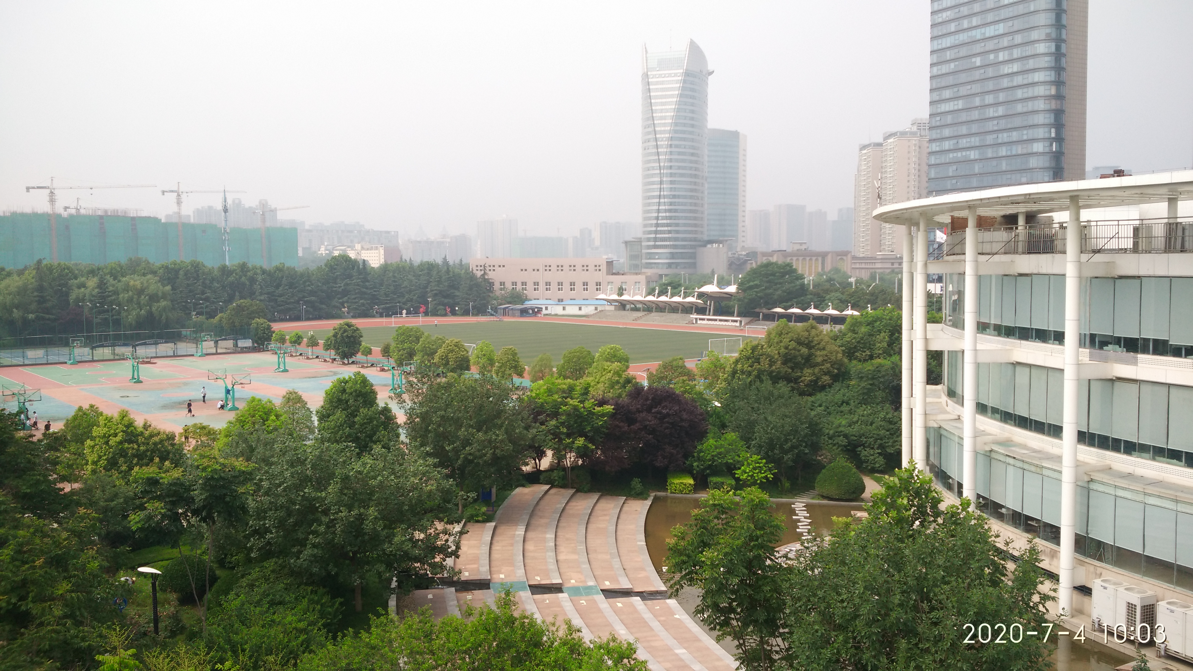 郑州第四十七中学