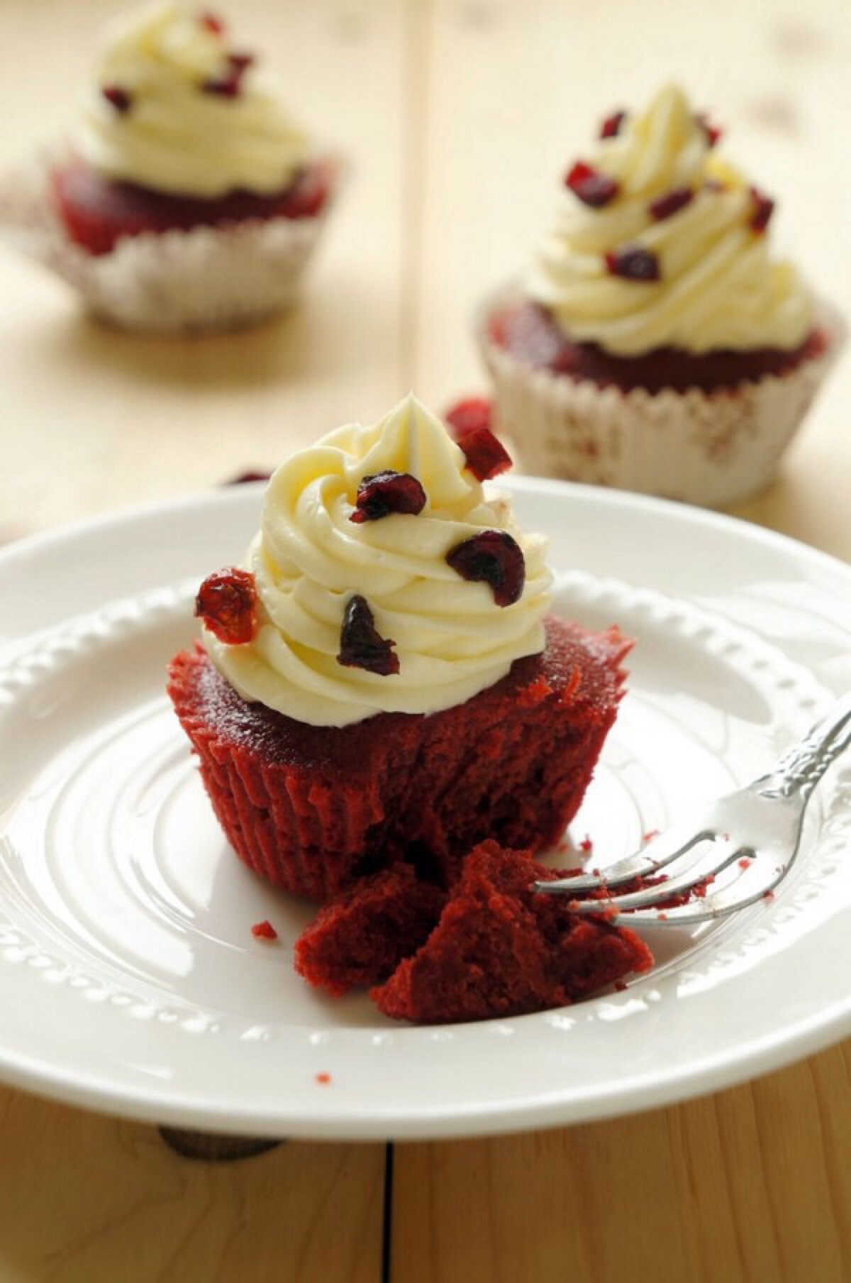 红丝绒杯子蛋糕