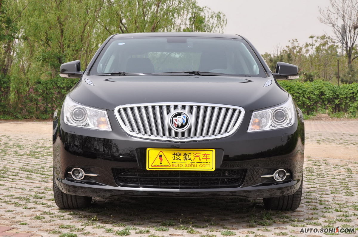  p>君越(lacrosse)是上汽通用在2006年2月22日推出的一款全新中高档