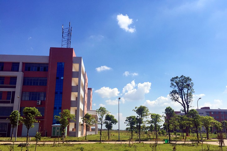  p>江西洪州职业学院(jiangxi hongzhou vocational college)是经 a