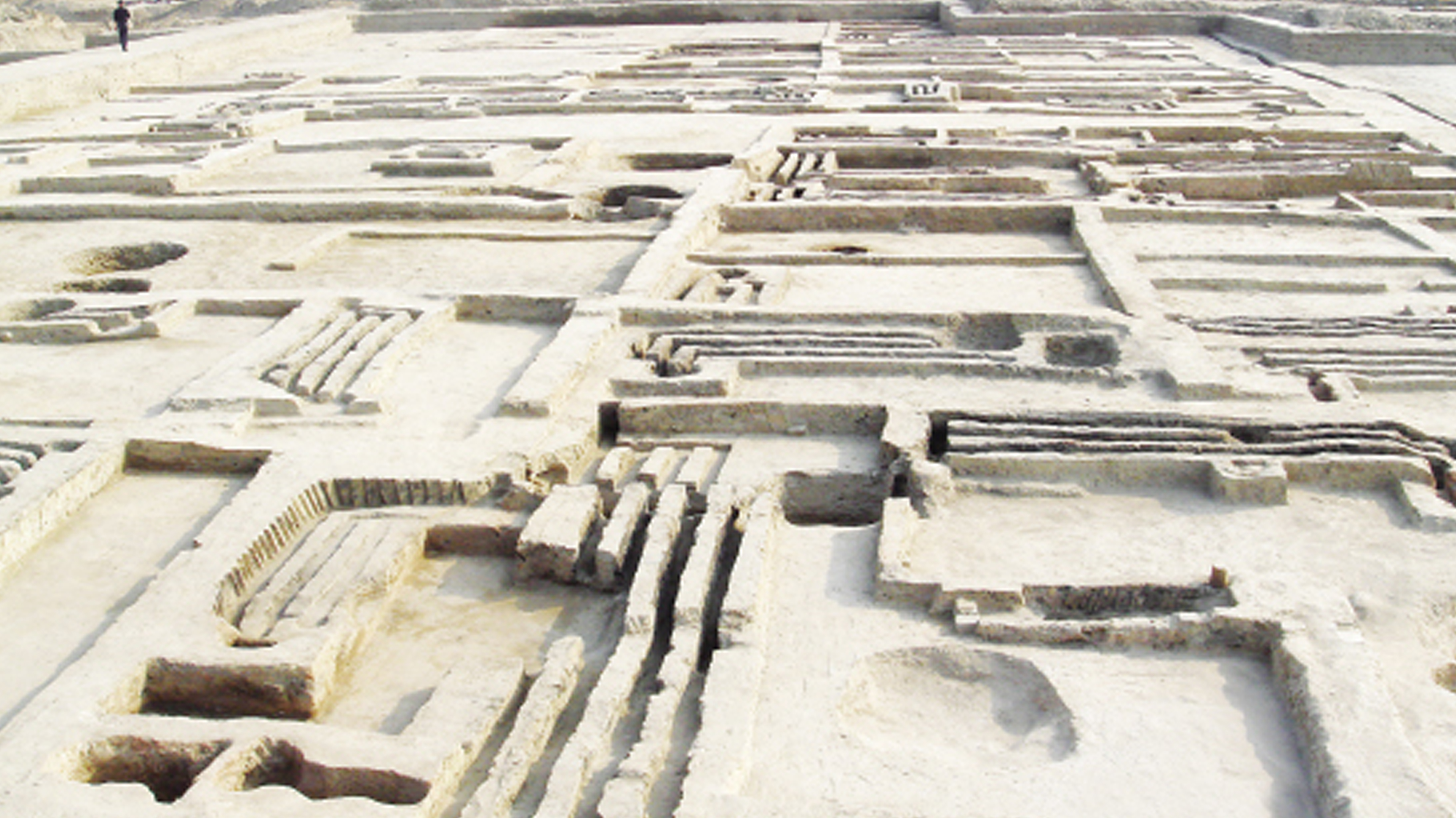  p data-id="gnfeekzt9v">麻池城址,又称麻池古城,位于内蒙古自治区 a