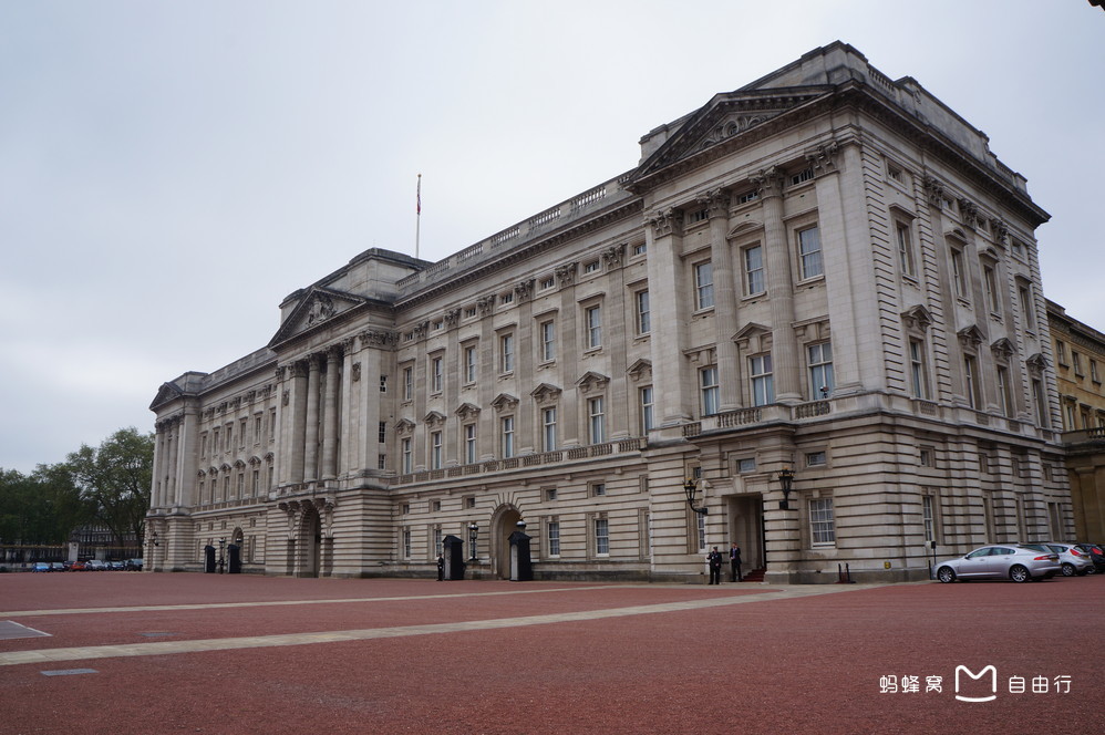 the buckingham palace