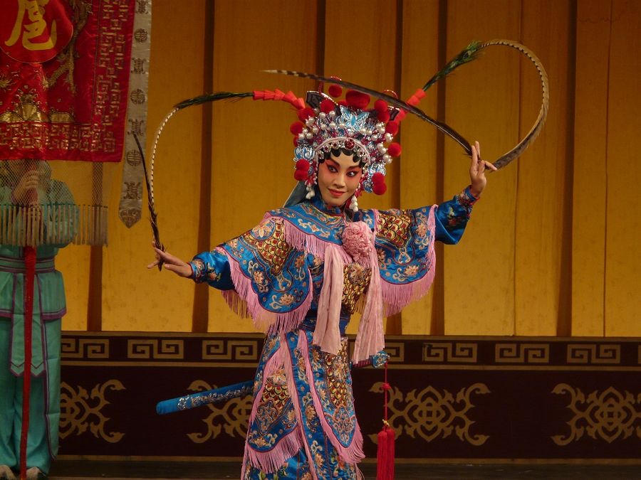 u3eh">冯蕴,女, a target="_blank" href="/item/上海京剧院/1443975"