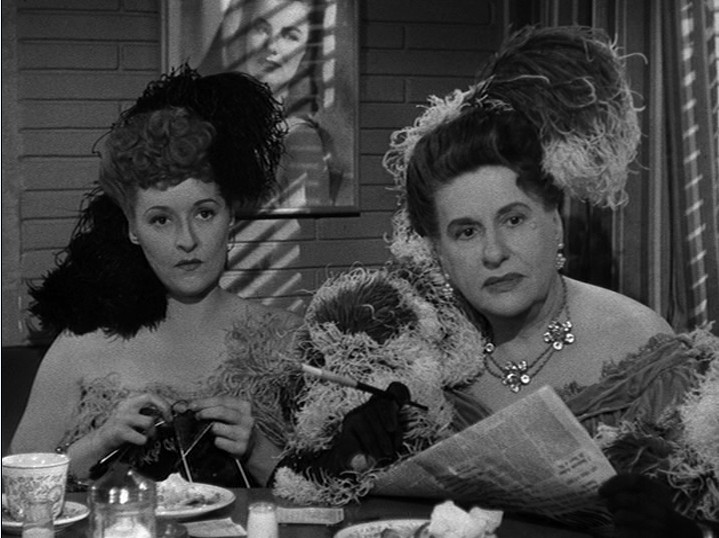  p>《黑天使》是roy william neill a href="#" data-lemmaid="