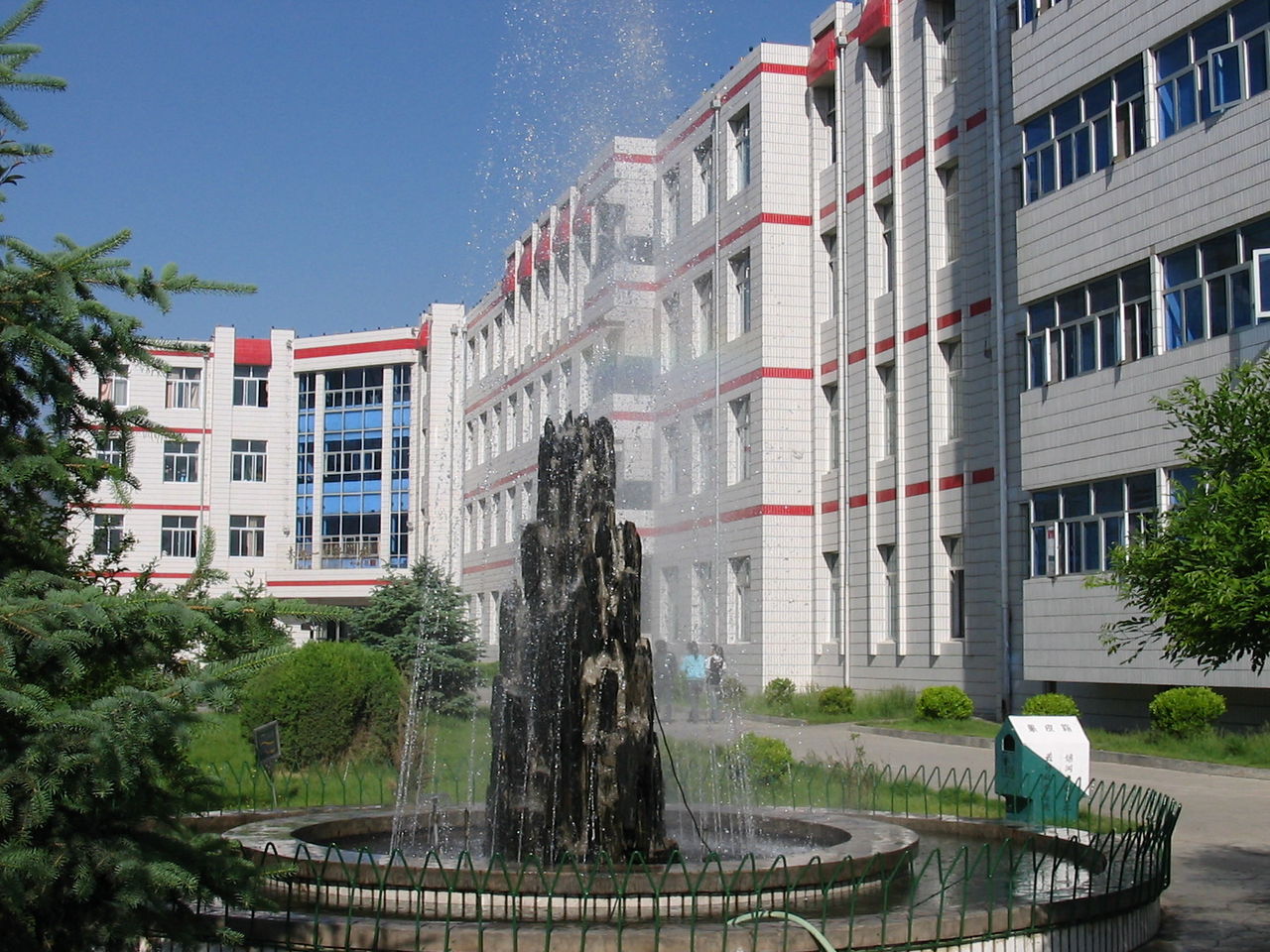 河北省赤城一中