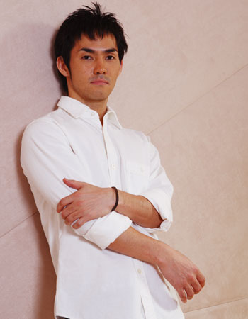  p>中孝介(あたり こうすけ),1980年7月13日出生于日本鹿儿岛县名濑市