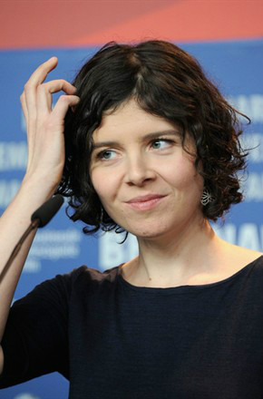  p>奥地利电影导演玛丽·克鲁泽001年拍摄的短片《导体卡皮》获得