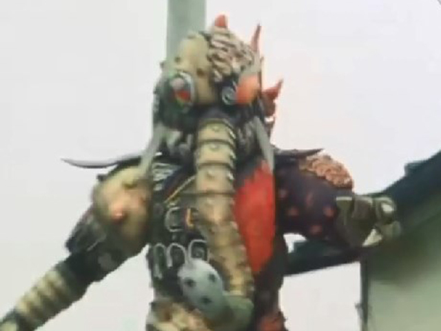  p>《大战队风镜v》(日文:大戦队ゴーグルファイブ), a target="