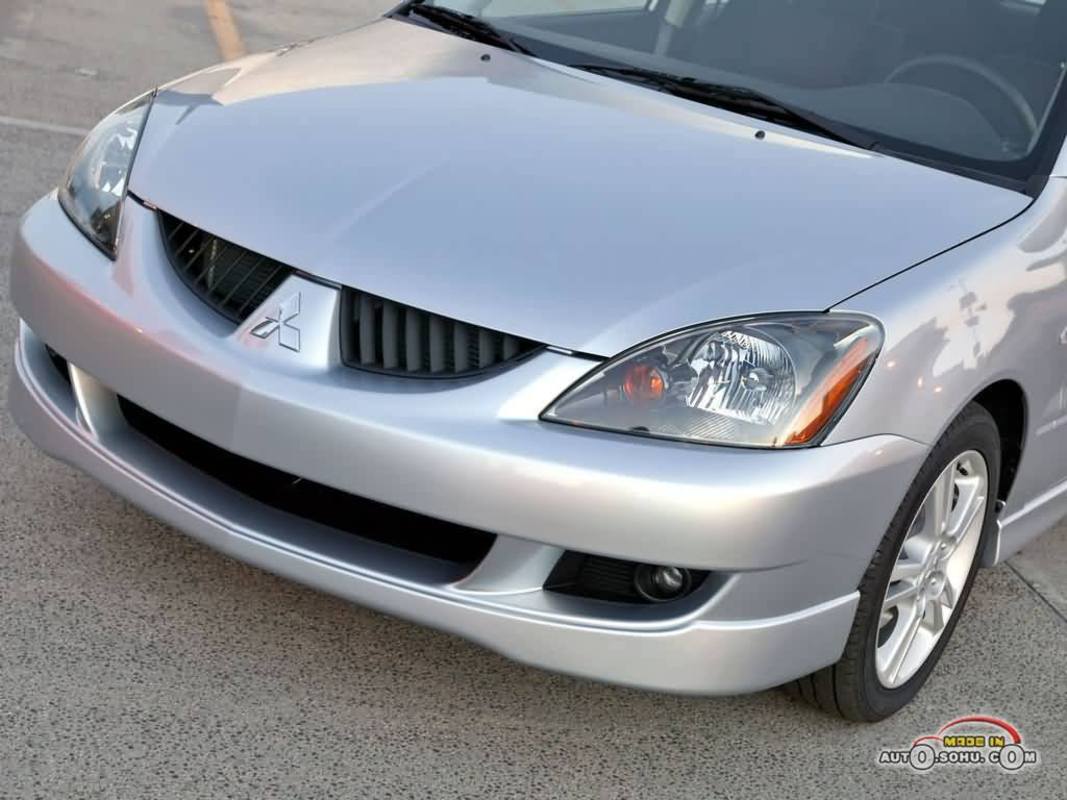  p>三菱蓝瑟是东南汽车推出的三菱车标轿车,属国产车,市场定位在 a