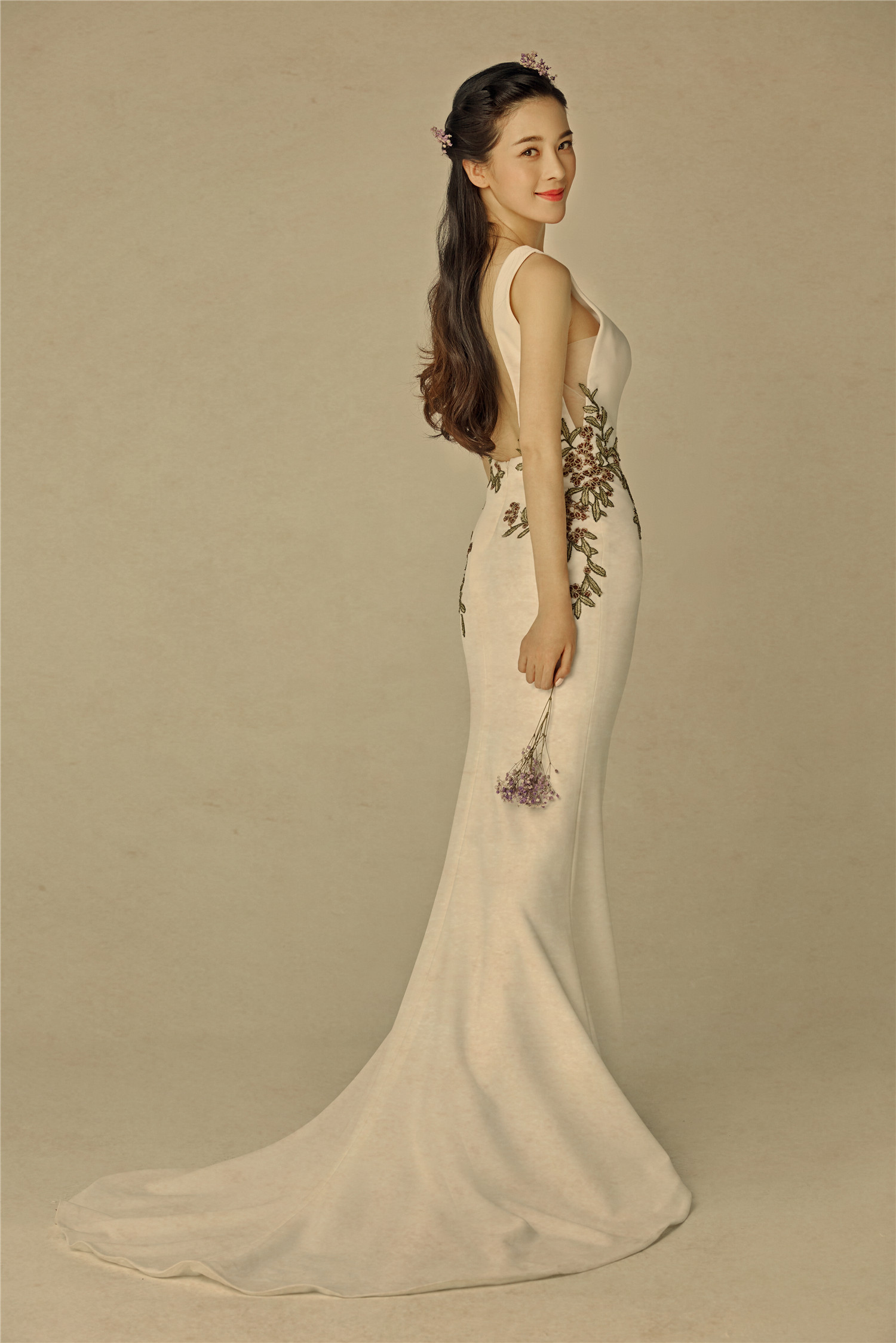  p>赵樱子(sarah),1990年12月16日出生于山东省烟