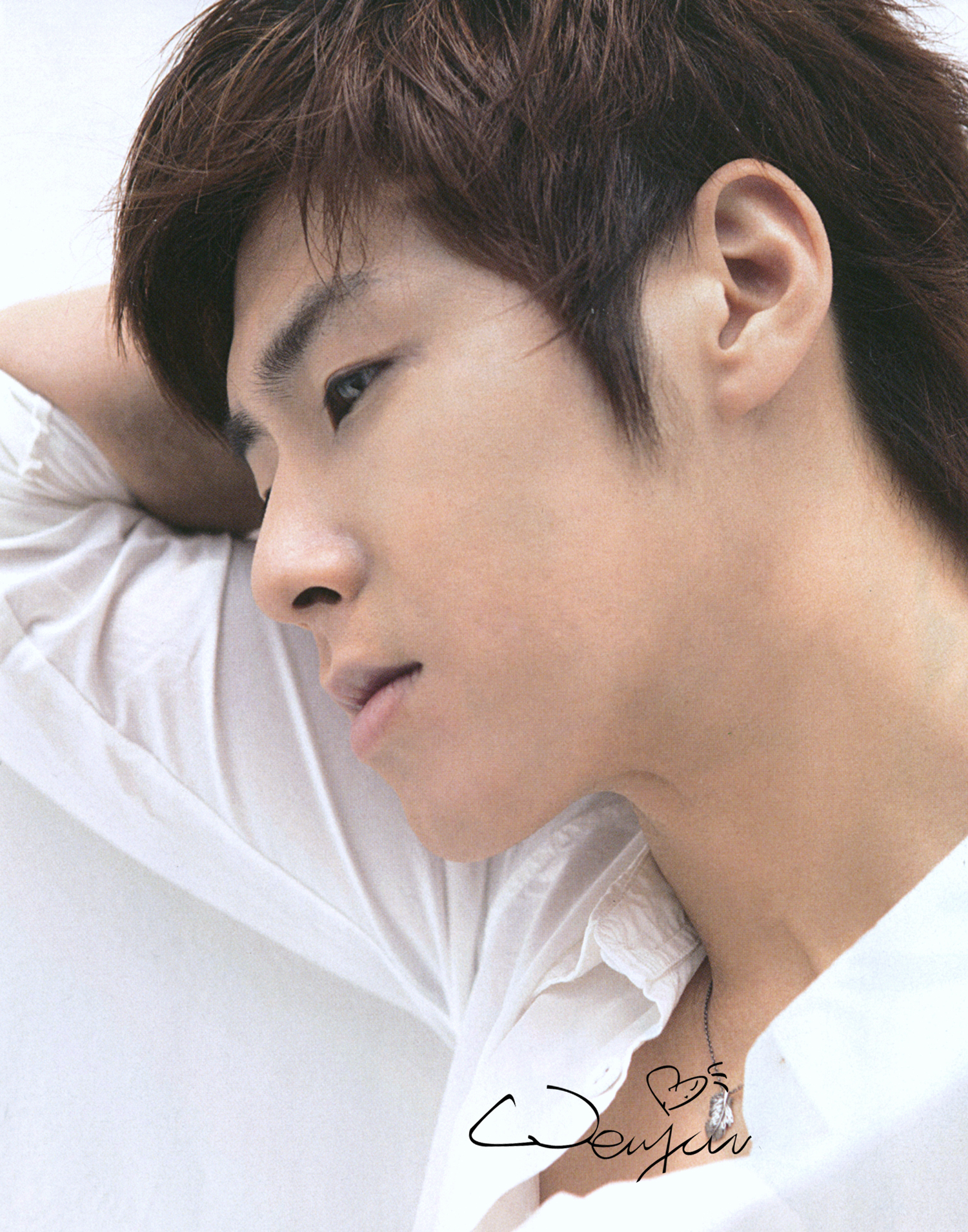  p>郑允浩(jung yunho),1986年2月6日出生于韩国 a target="_blank"