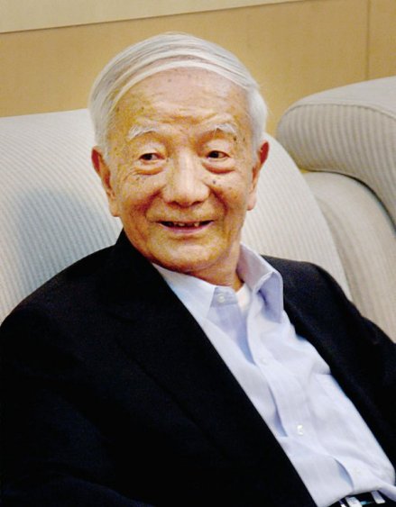 王希季（中国科学院院士、中国卫星与返回技术专家）_百度百科