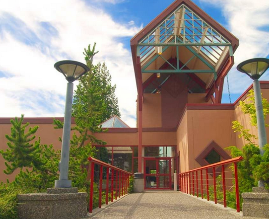  p>菲莎河谷大学(university of the fraser valley,ufv)于1974年建校