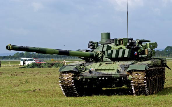 t-72 series main battle tank