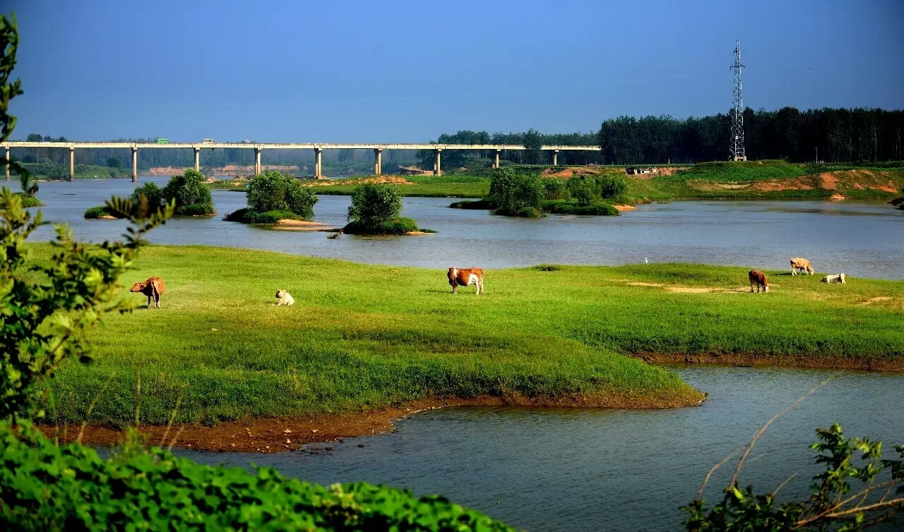  p data-id="gnb5okyirf">刘邓大军渡淮纪念馆,位于河南省信阳市息县