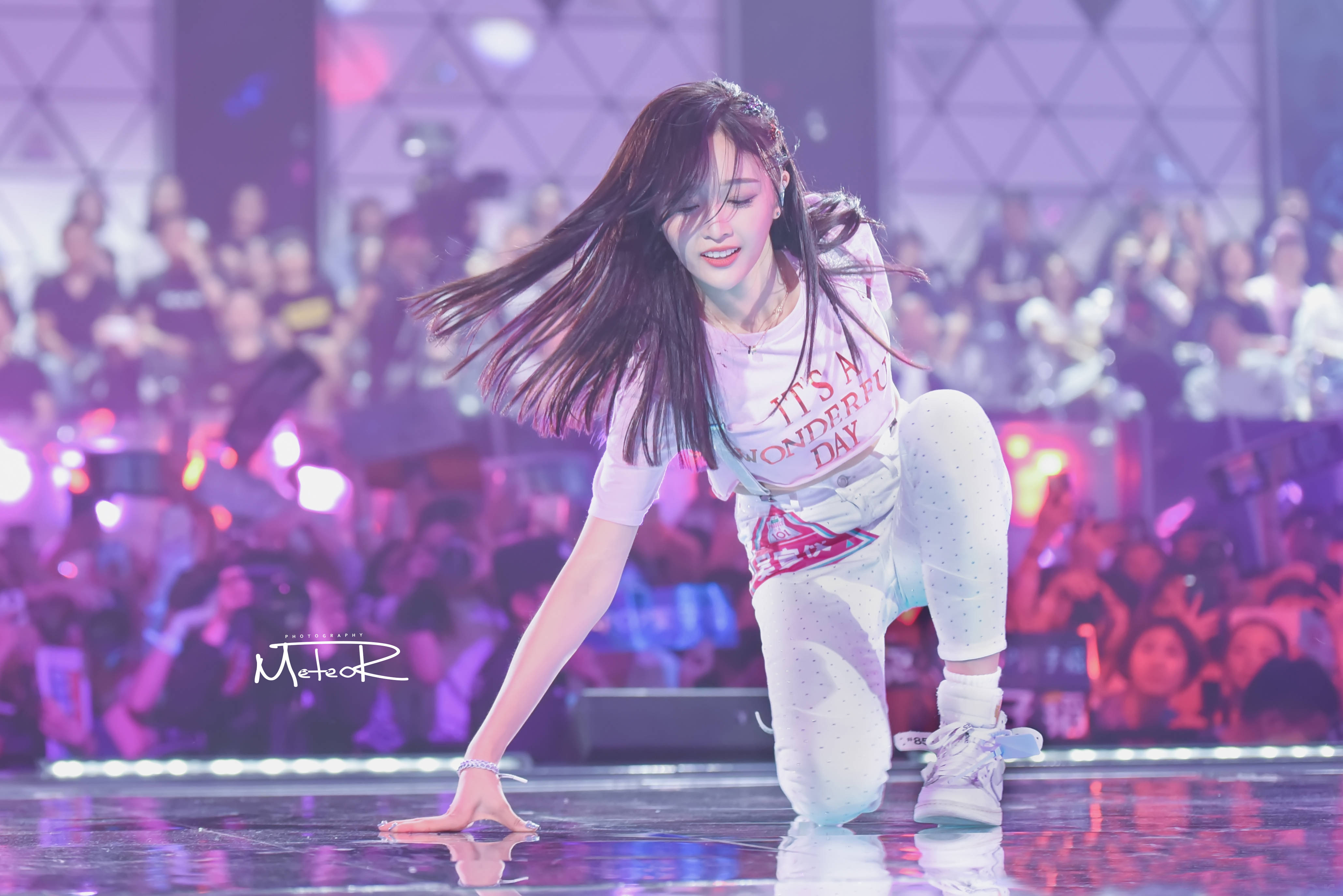 演员,女子演唱组合 a target="_blank" href="/item/宇宙少女