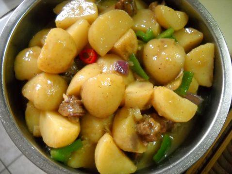 焖土豆