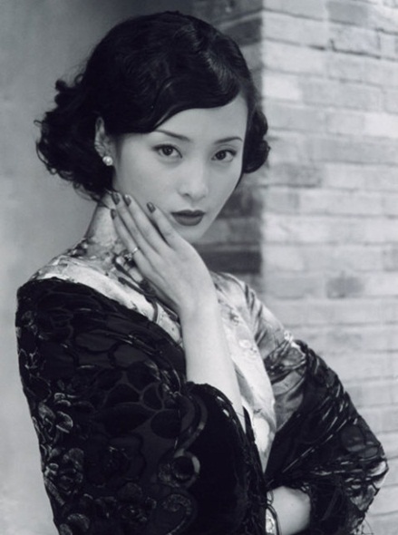 ">张爱玲 /a>小说《 a target="_blank" href="/item/半生缘/14989"