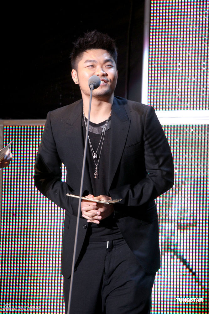  p>李玖哲(nicky lee),1980年11月26日出生于韩国,美籍韩裔,华语男
