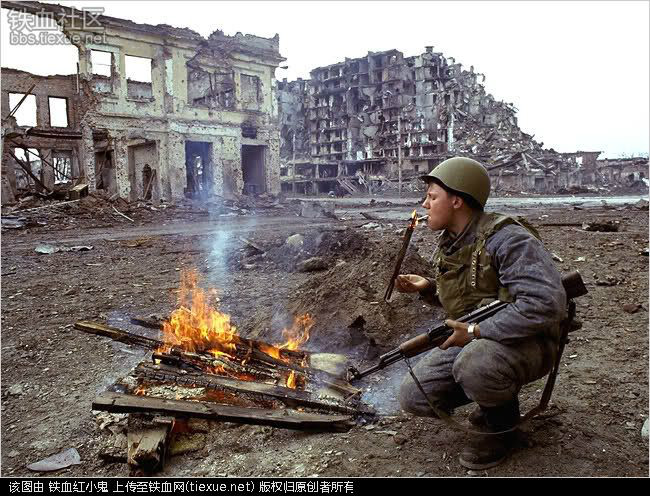  p>格罗兹尼巷战,这是越战以后最残酷最血腥的 a href="#" data-lemma