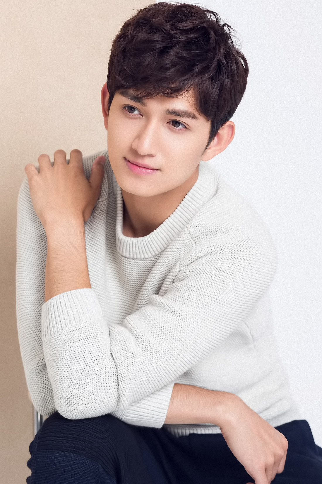  p>马可,中国内地男演员,1990年2月9日出生于河南省商丘市.