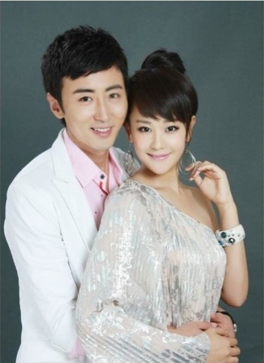  p>海陆,1984年10月15日出生于河南省郑州市,中国内地女演员,毕业于 a