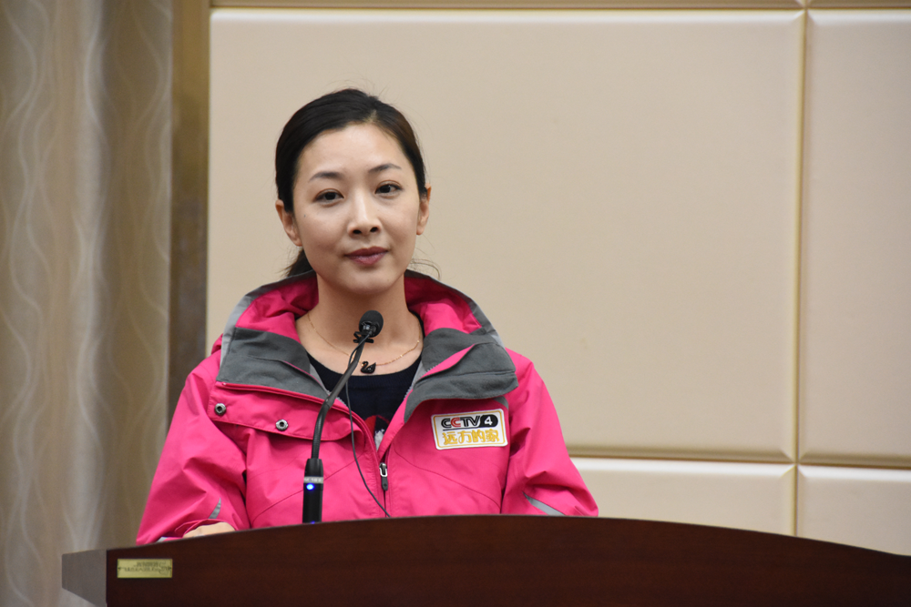  p>蔡丽娜(vitacai),12月21日出生,中国内地女主持人,记者.