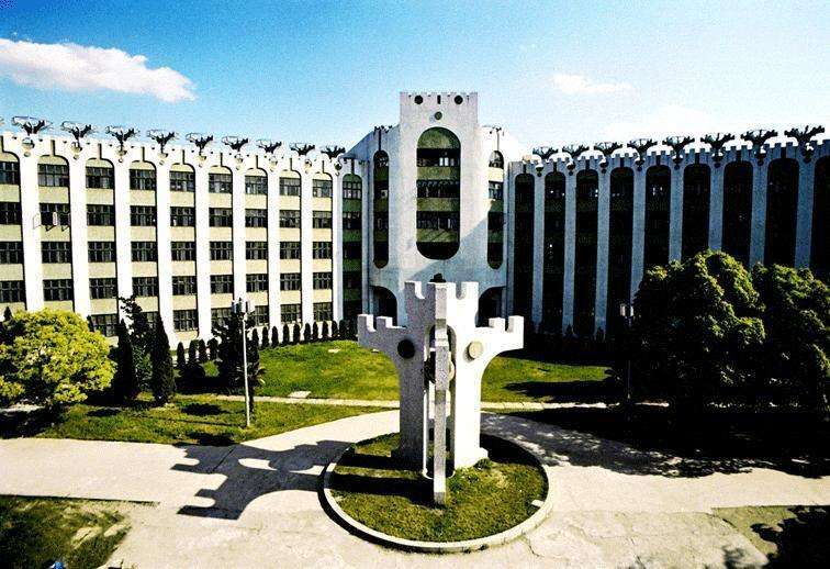 p>安徽农业大学林学与园林学院是 a href="#" data-lemmaid="200592"