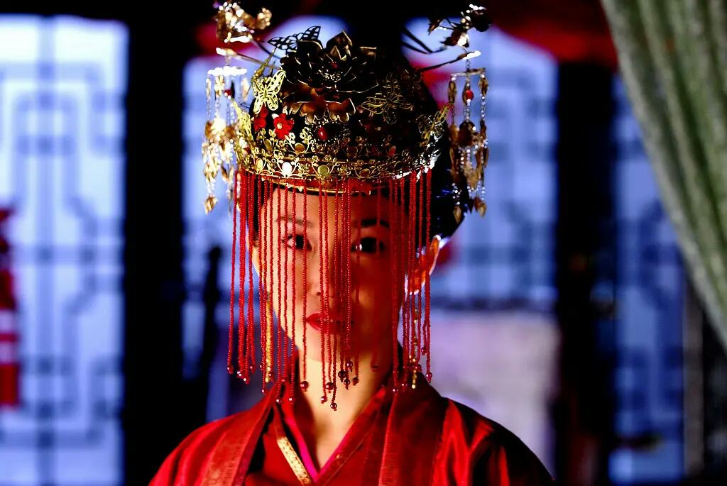  p>范文芳 i>(原名范雯芳) /i>,1971年1月27日出生于 a target="