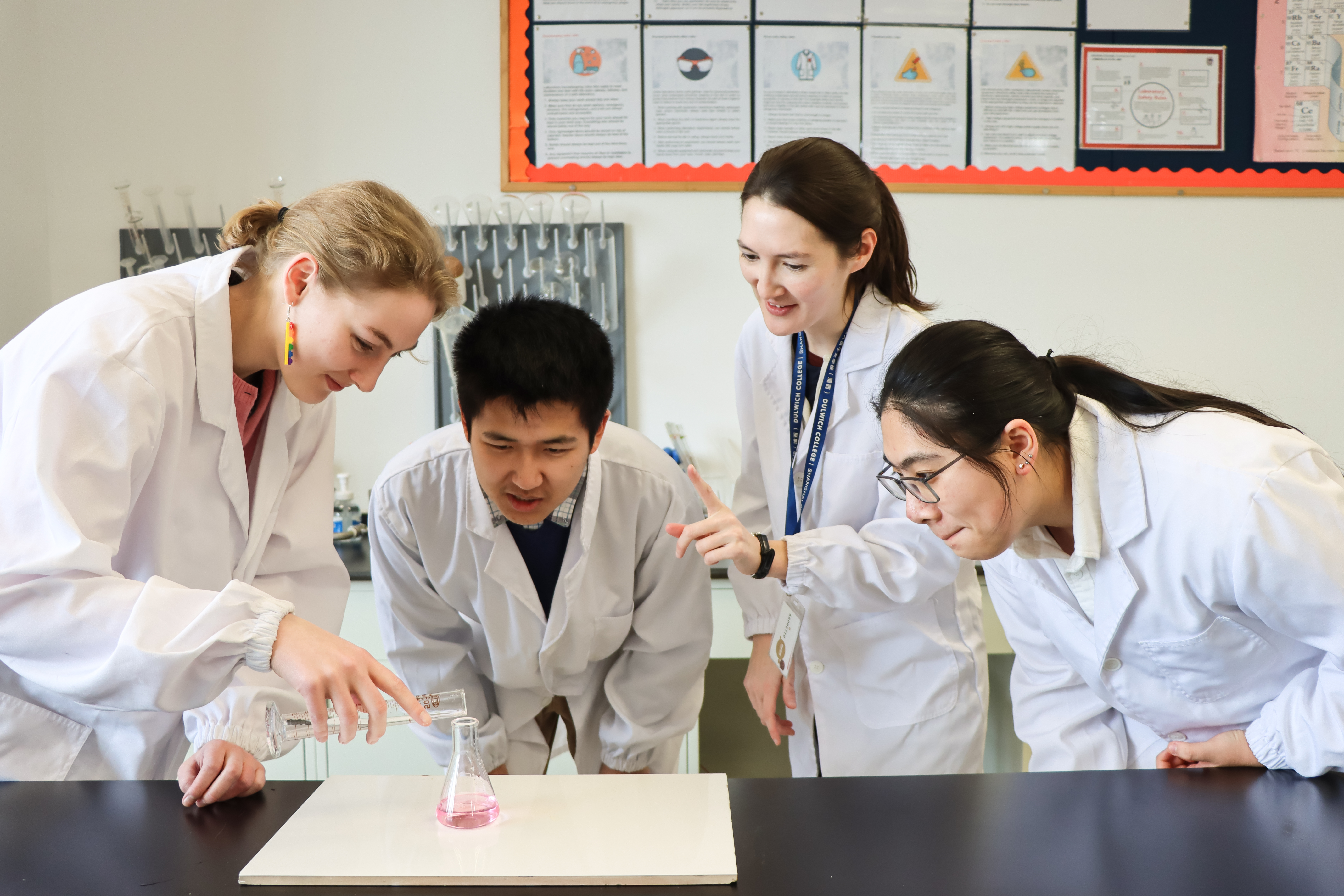 上海德威外籍人员子女学校(浦西)