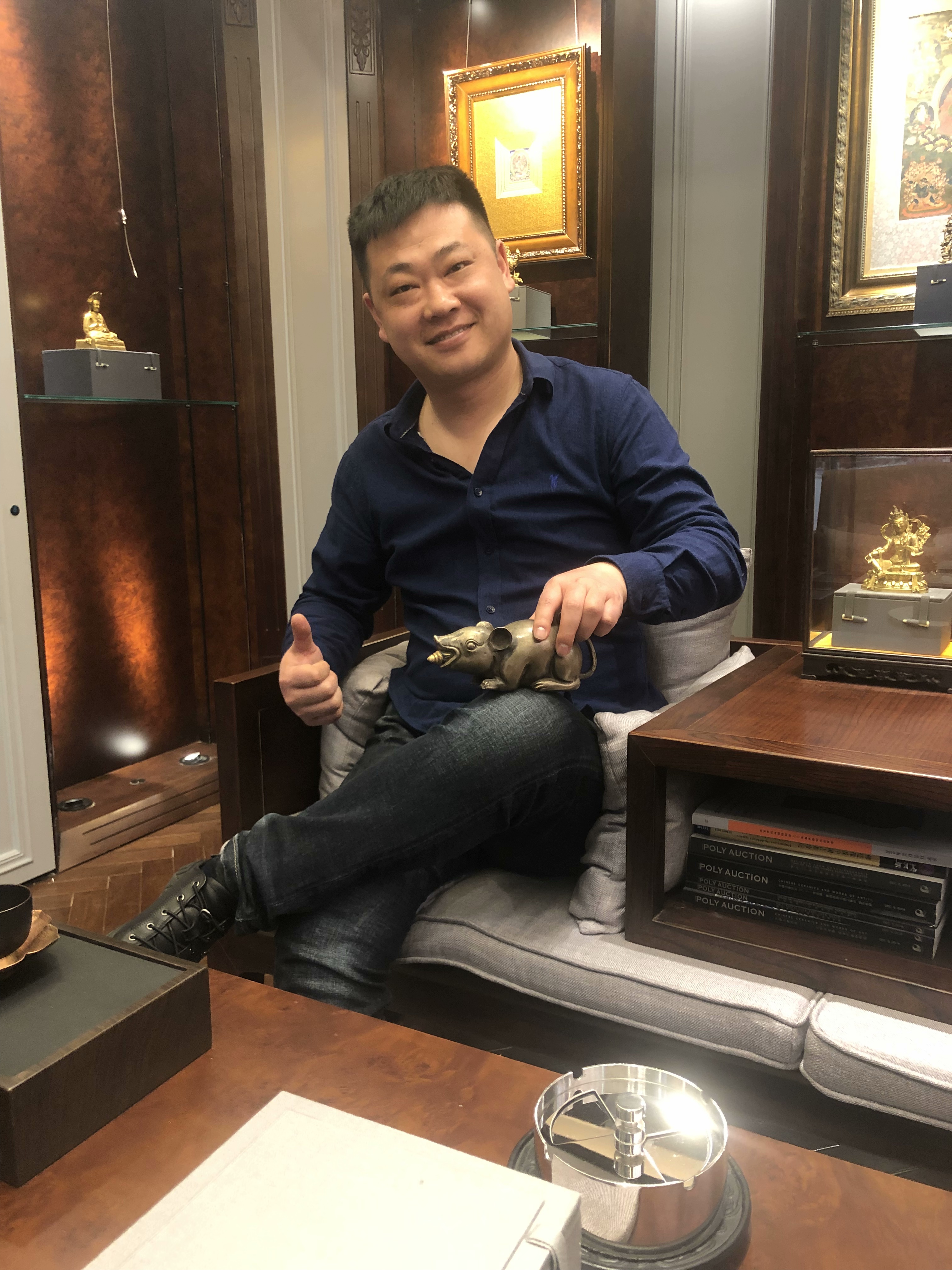  p>张弓,北京古玩城理事,北京天雅典当行特聘佛像鉴定,北京止观艺术馆