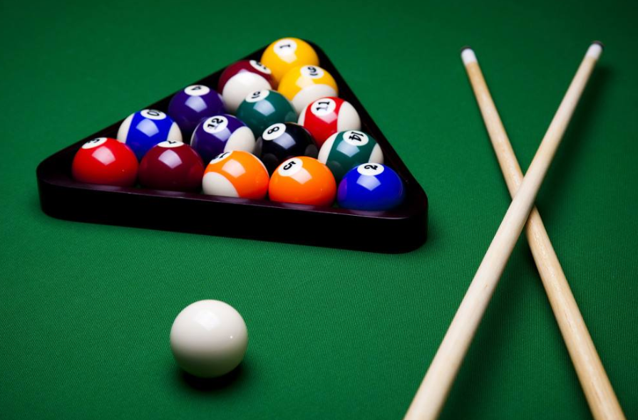  p>台球(billiard)是球类运动项目之一.运动员在台球桌上,用超过91.