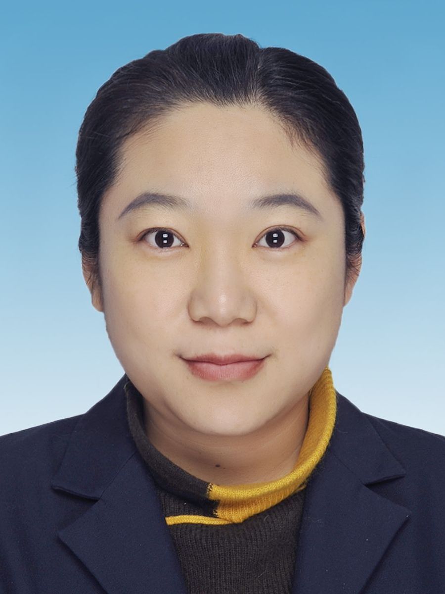 李萍