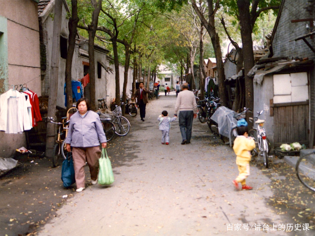 俗语“远亲不如近邻”，其实后面还有一句，那才是邻里关系的真谛_百科TA说