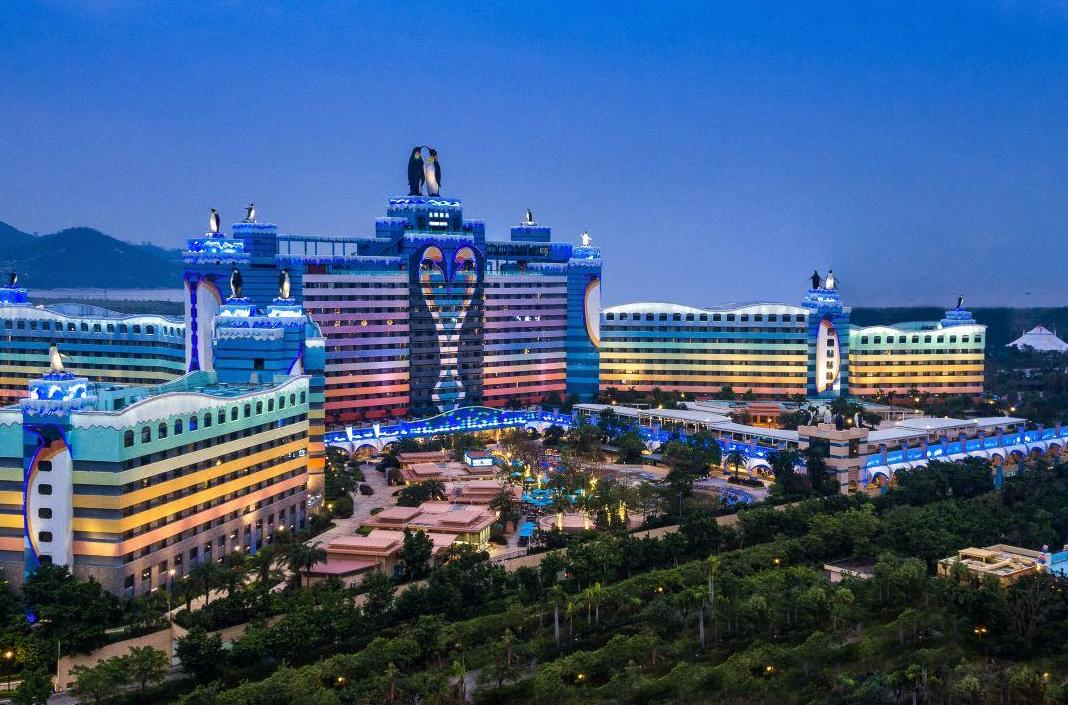 data-lemmaid="66071">企鹅 /a>酒店,紧邻长隆海洋王国主题公园,通过