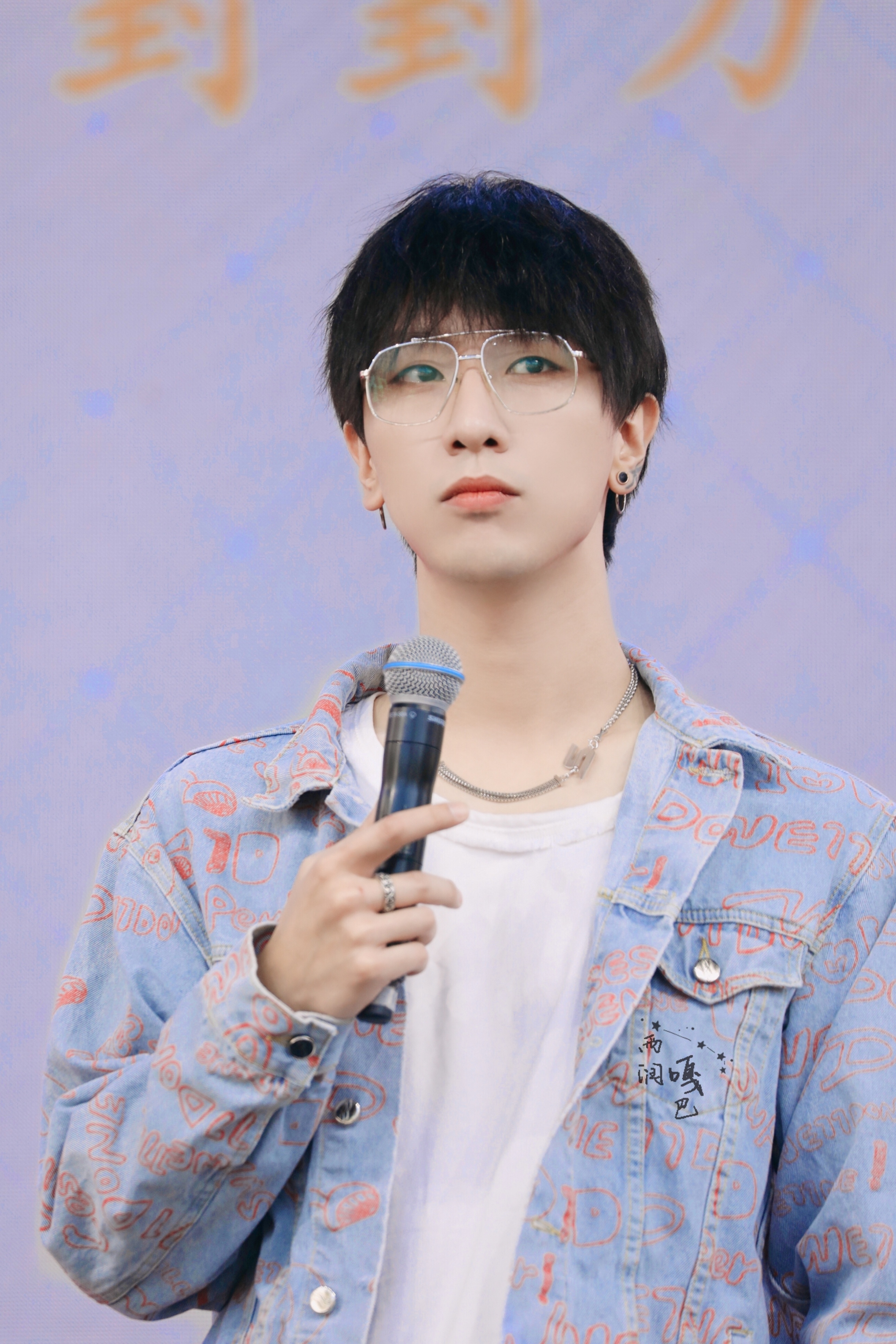  a target="_blank" href="/item/翼之声中文配音社团/9070298" data