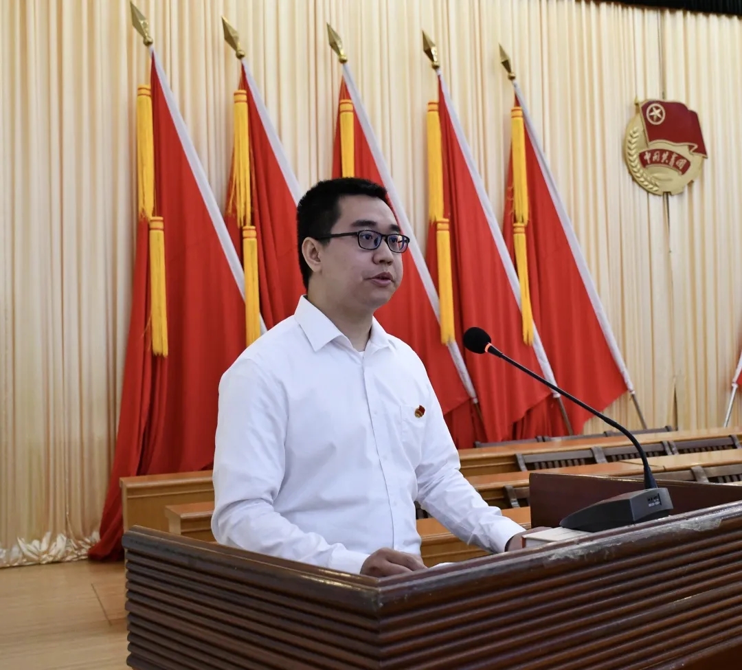 市委政法委对"平安潮州优秀网格员"予以表彰:陈沛