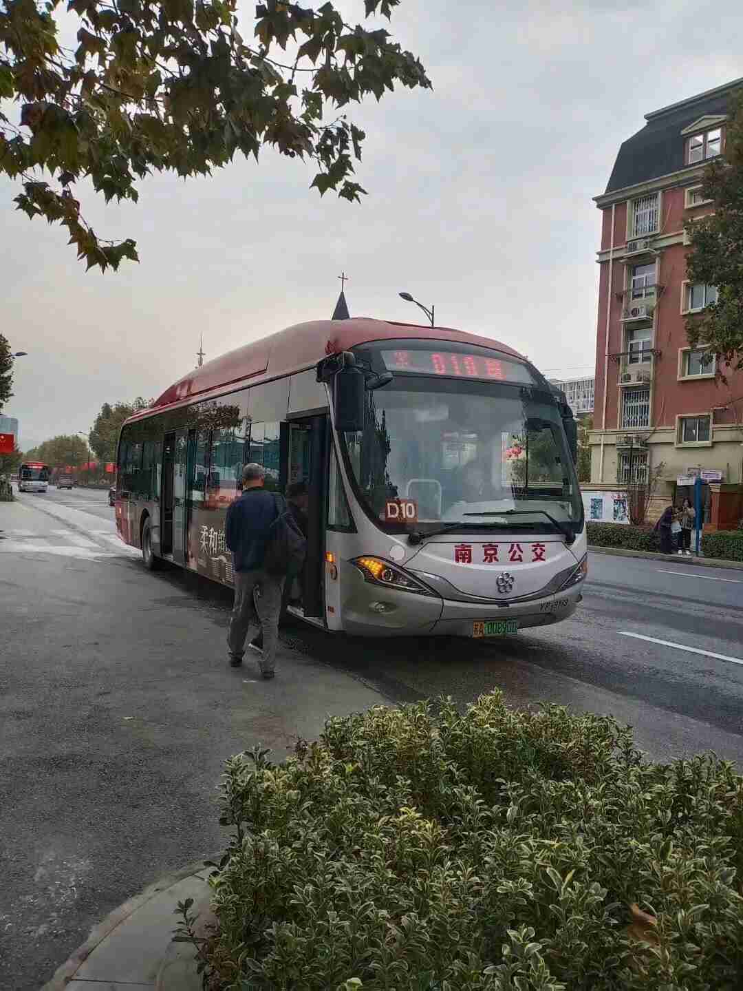 南京公交d10路