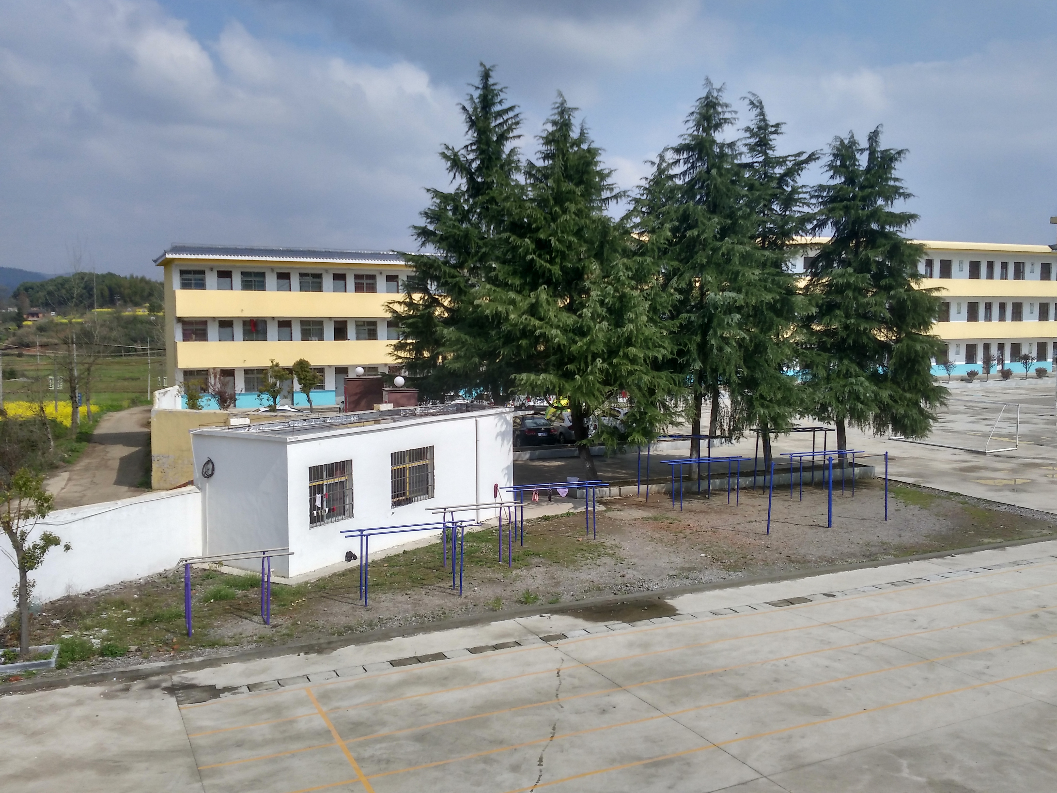 瑞昌市范镇中学