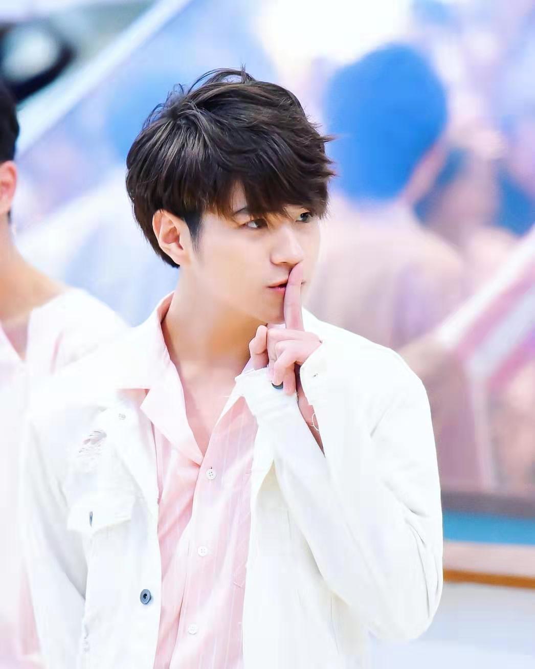  p>拉塔维·吉沃叻拉(plan),1997年2月19日出生于泰国,泰国男演员 