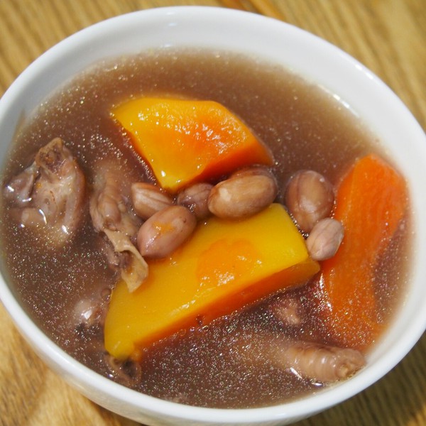 木瓜花生鸡脚汤