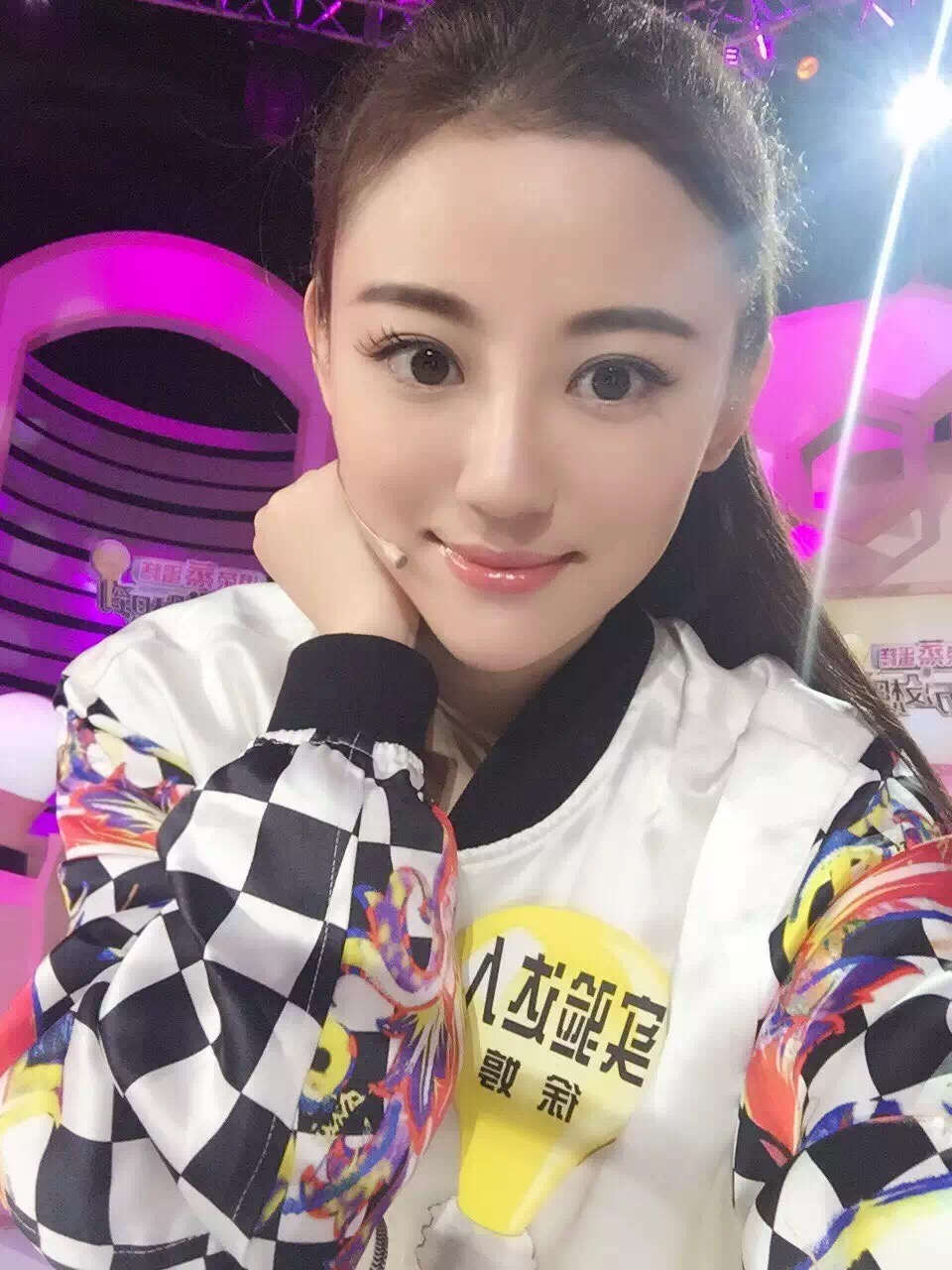  p>徐婷(kitty,1990年10月3日-2016年9月7日),又名徐佳妮,出生于 a