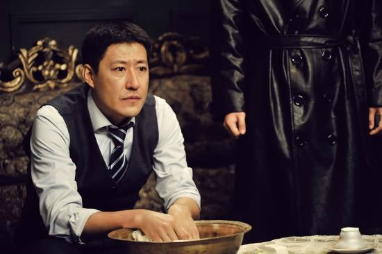 由 a target="_blank" href="/item/侯明杰/5092395" data-lemmaid="