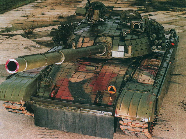 t-72 series main battle tank