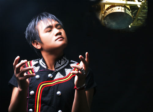  p>扎约,男,拉祜族, a target="_blank" href="/item/云南">云南 /a>