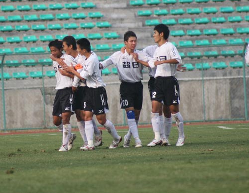 王佳玉,中国职业 a target="_blank" href="/item/足球运动员