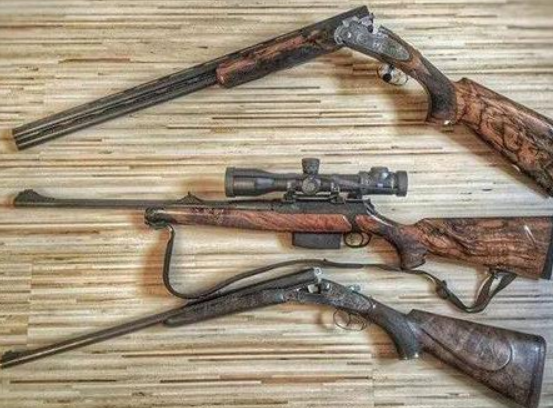  p data-id="gncn61fyji">猎枪是一种猎人打猎用的工具,体积跟步枪