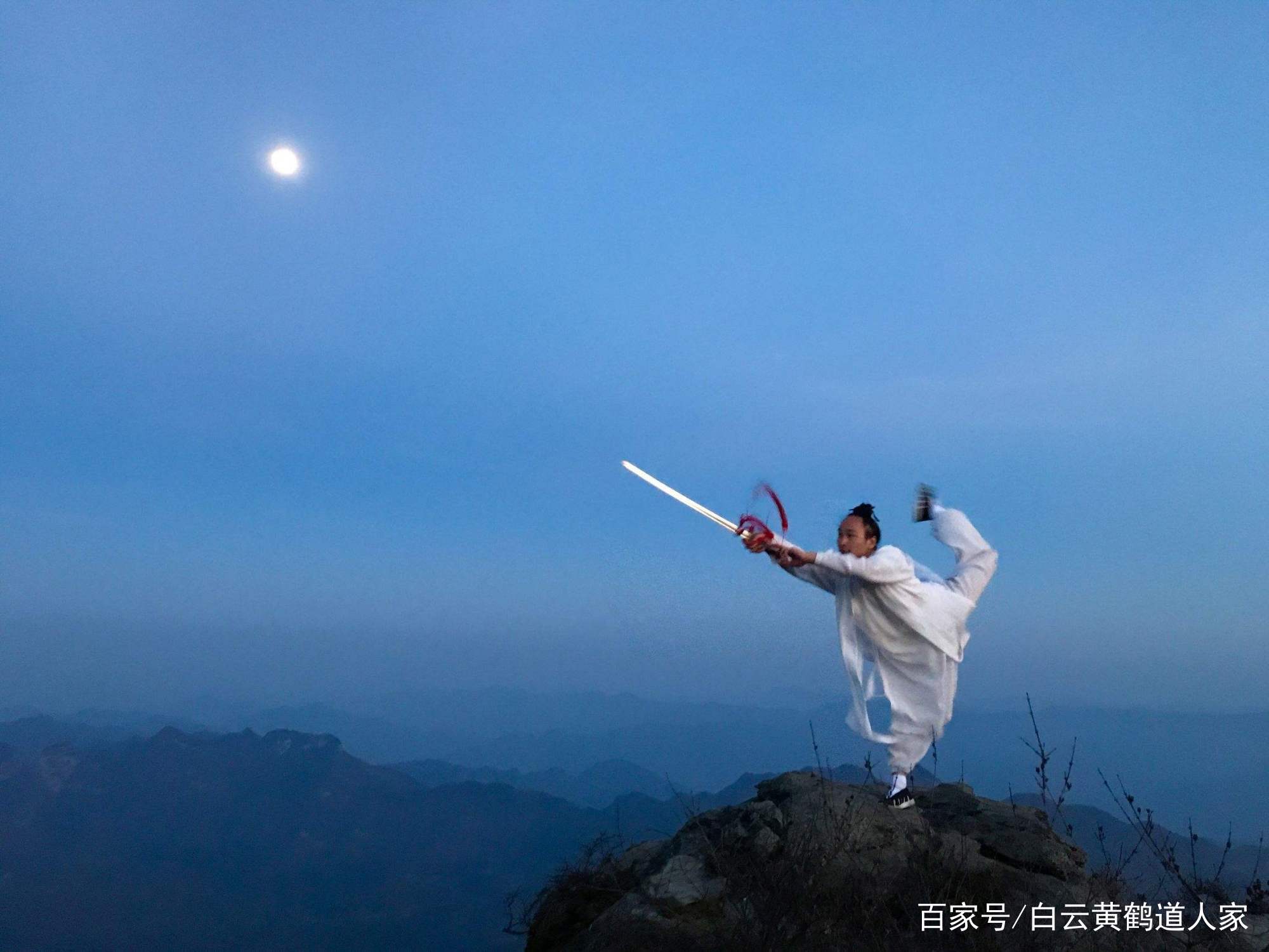 走近道教：带您认识一下道教传说中的“绝世好剑”_百科TA说