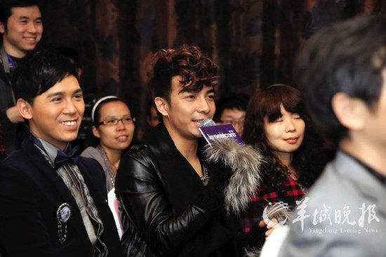 ">东山少爷 /a>与 a target="_blank" href="/item/郑建鹏/4408711"